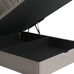 Cama Abu Dhabi