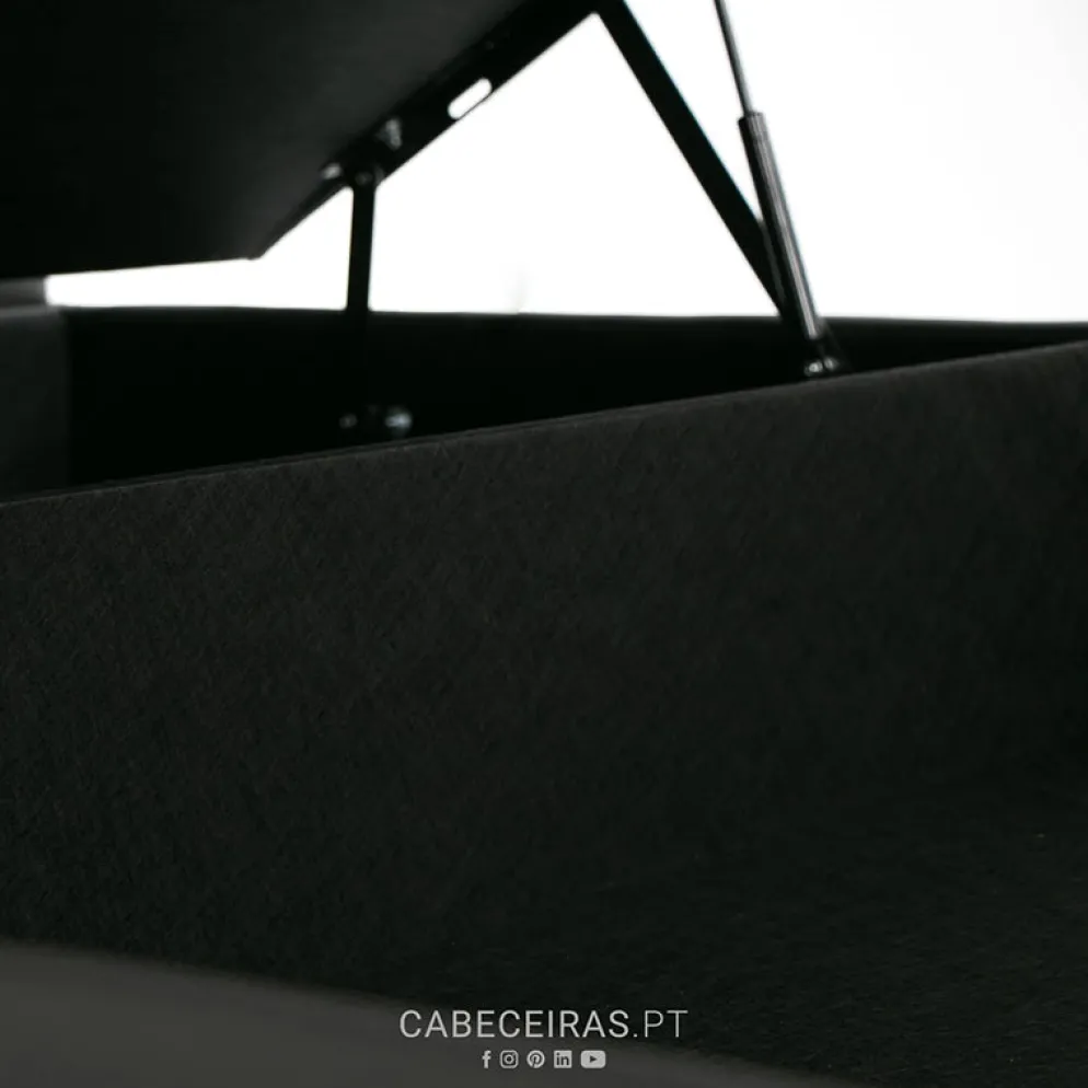 Cama Caroline