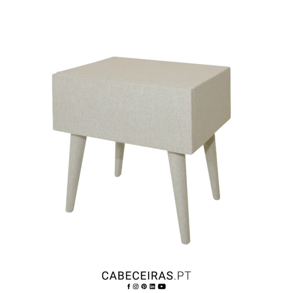 Mesa de Cabeceira Costa Rica